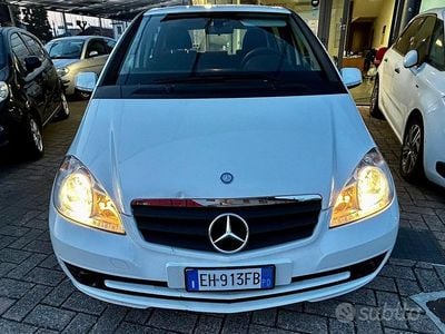 Usata Mercedes A160 Avantgarde 81 CV (59 kW) 2011 Bianco Berlina