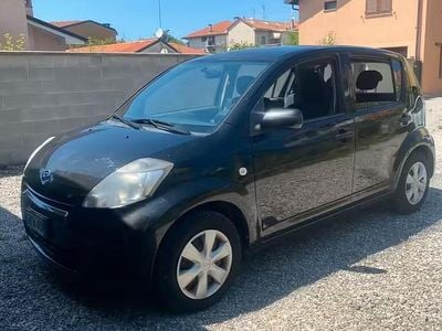 Usata Daihatsu Sirion 2010 Nero Utilitaria