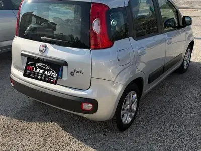 Usata Fiat Panda Lounge 69 CV (50 kW) 2016 Grigio Utilitaria