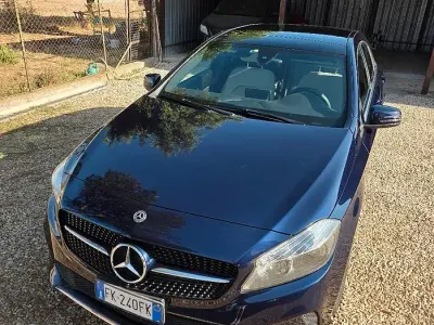 Usata Mercedes A160 Executive 90 CV (66 kW) 2017 Utilitaria