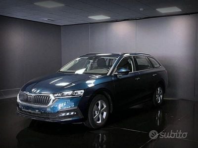 Usata Skoda Octavia Executive 116 CV (85 kW) 2023 Blu Station wagon