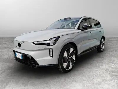 Nuova Volvo EX90 Ultra 300 kW (408 CV) 2026 Grigio SUV