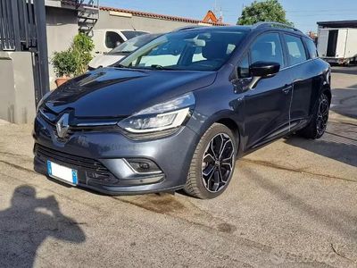Usata Renault Clio GrandTour 90 CV (66 kW) 2018 Grigio nuvola Station wagon