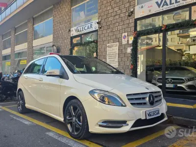 Usata Mercedes B180 Executive 109 CV (80 kW) 2014 Bianco Monovolume