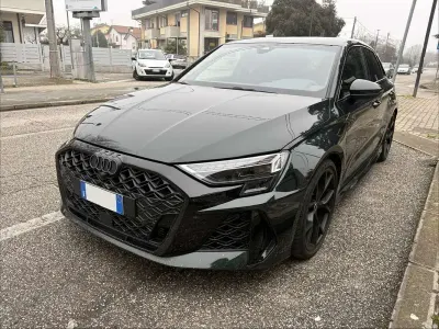 Usata Audi RS3 Sport 400 CV (294 kW) 2025 Berlina