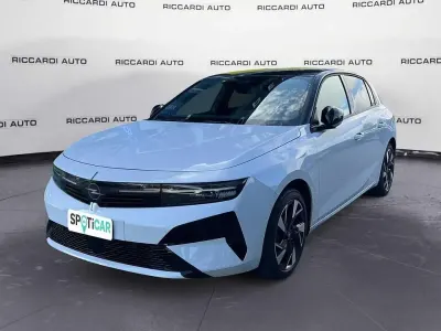 Nuova Opel Astra 136 CV (100 kW) 2026 Bianco Berlina