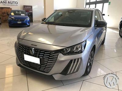 Usata Peugeot 208 Allure 101 CV (74 kW) 2025 Grigio Utilitaria