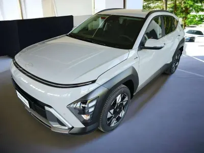 Nuova Hyundai Kona 102 CV (75 kW) 2026 Argento SUV