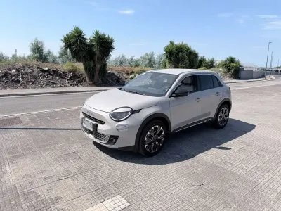 Usata Fiat 600 La Prima 101 CV (74 kW) 2025 Beige SUV