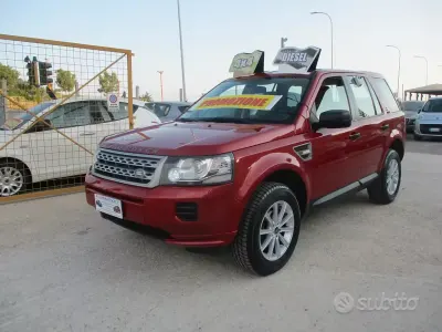 Usata Land Rover Freelander 2 SE 150 CV (110 kW) 2013 Rosso SUV