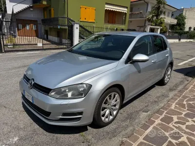 Usata VW Golf VII Comfortline 105 CV (77 kW) 2013 Grigio Berlina