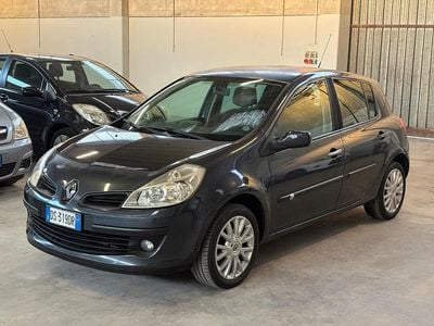 Usata Renault Clio II Rip Curl 75 CV (55 kW) 2009 Blu Berlina