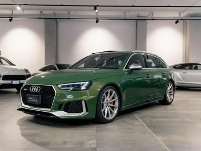 Usata Audi RS4 Ambiente 450 CV (330 kW) 2019 Verde Station wagon