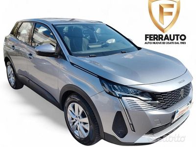 Usata Peugeot 3008 Business-Line 130 CV (95 kW) 2021 Grigio SUV