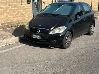Usata Mercedes A150 95 CV (69 kW) 2009 Nero Monovolume