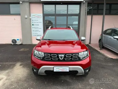 Usata Dacia Duster Prestige 101 CV (74 kW) 2021 Rosso SUV