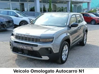 Nuova Jeep Avenger Longitude 101 CV (74 kW) 2025 Grigio granite metallizzato SUV