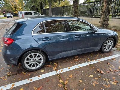 Usata Mercedes A180 136 CV (100 kW) 2019 Berlina