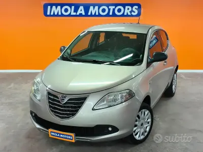 Usata Lancia Ypsilon Gold 86 CV (63 kW) 2013 Marrone Utilitaria