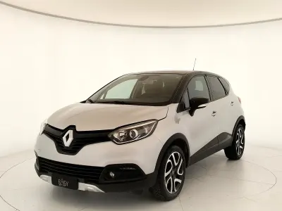 Usata Renault Captur Intens 90 CV (66 kW) 2017 Argento SUV