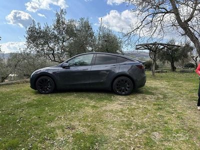 Usata 2023 Tesla Model Y RWD SUV | 33.400 € (Buon prezzo)