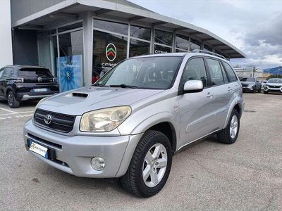 Usata Toyota RAV4 116 CV (85 kW) 2003 Argento SUV