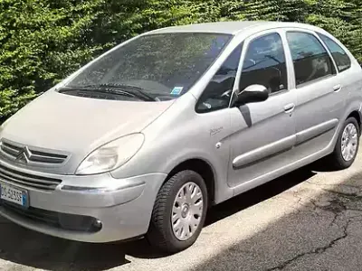 Usata Citroën C4 90 CV (66 kW) 2006 Grigio Monovolume