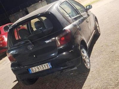Usata Toyota Yaris 2000 Nero Berlina