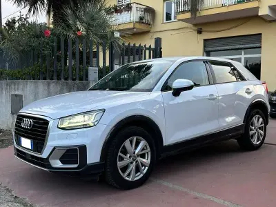 Begagnad Audi Q2 Business 116 HK (85 kW) 2019 Vit SUV