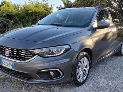 Usata Fiat Tipo Lounge 120 CV (88 kW) 2020 Grigio Station wagon