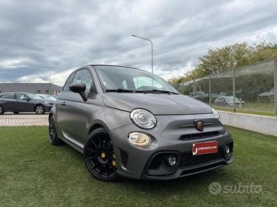 Begagnad Abarth 595C 70th Anniversary 180 HK (132 kW) 2019 Grå Cab