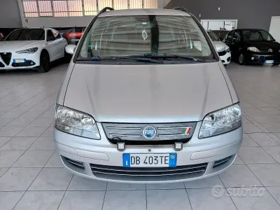 Usata Fiat Idea Emotion 95 CV (69 kW) 2006 Grigio Monovolume