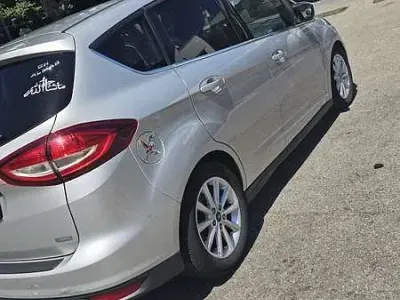 Usata Ford C-MAX Titanium 125 CV (91 kW) 2017 Monovolume