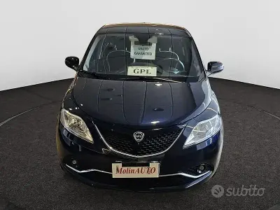 Usata Lancia Ypsilon Gold 69 CV (50 kW) 2017 Other Utilitaria