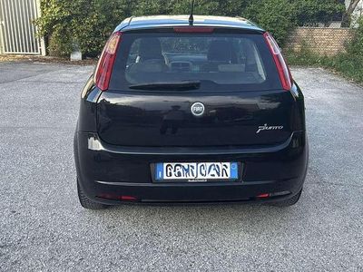 Usata Fiat Grande Punto Dynamic 90 CV (66 kW) 2005 Utilitaria