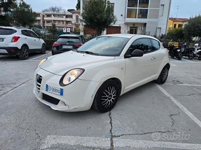 Usata Alfa Romeo MiTo Distinctive 78 CV (57 kW) 2010 Bianco Utilitaria