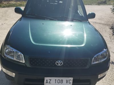 usata Toyota RAV4 2.0i 16V cat 3 porte Fun