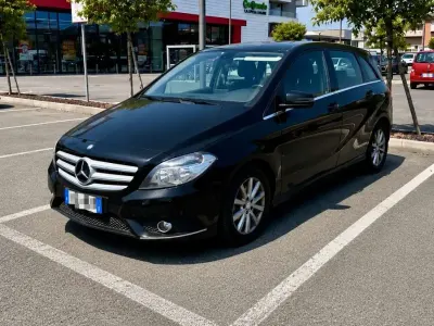 Usata Mercedes B180 Executive 109 CV (80 kW) 2014 Monovolume