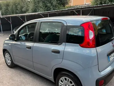 Usata Fiat Panda 69 CV (50 kW) 2018 Grigio Utilitaria