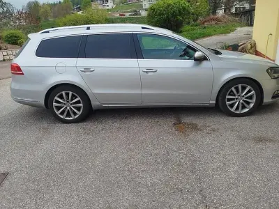 Usata VW Passat 140 CV (102 kW) 2012 Station wagon