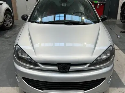 Occasion Peugeot 104 GTi 190 ch (139 kW) 1999 Gris Berline