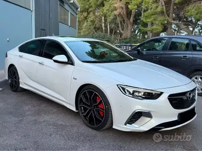 Usata Opel Insignia 209 CV (153 kW) 2018 Bianco Berlina