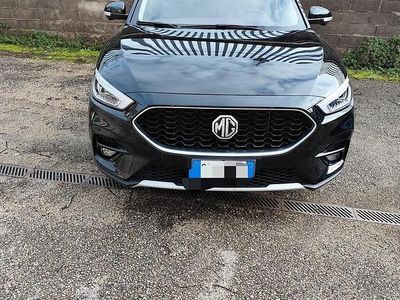 Usata MG ZS Luxury 106 CV (77 kW) 2025 Nero SUV
