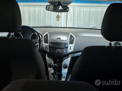 Usata Chevrolet Cruze 131 CV (96 kW) 2013 Marrone Station wagon