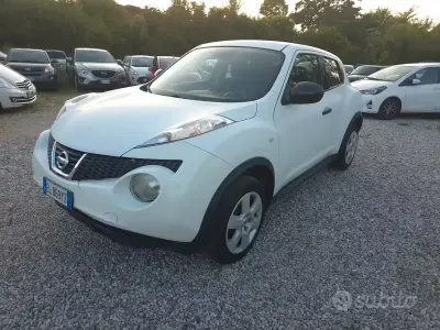 Usata Nissan Juke Visia 110 CV (80 kW) 2012 Bianco SUV