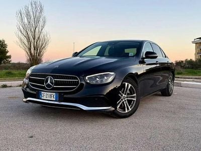 Begagnad Mercedes E200 Premium Plus 160 HK (117 kW) 2021 Svart Sedan
