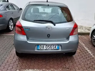 Usata Toyota Yaris 69 CV (50 kW) 2006 Berlina