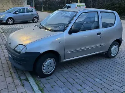 Usata Fiat 600 110 CV (80 kW) 1998 Grigio