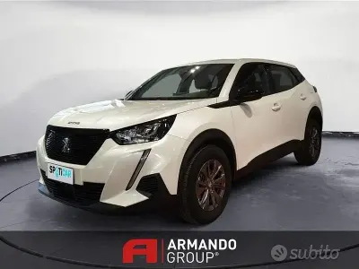 Usata Peugeot 2008 Active 102 CV (75 kW) 2023 Bianco SUV