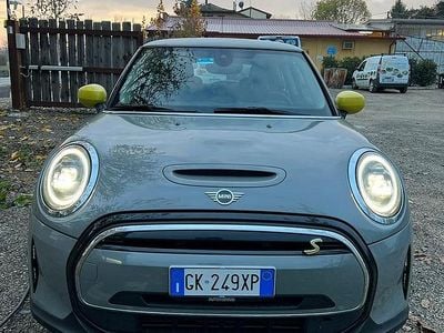 Usata Mini Cooper SE 75 kW (102 CV) 2021 Utilitaria